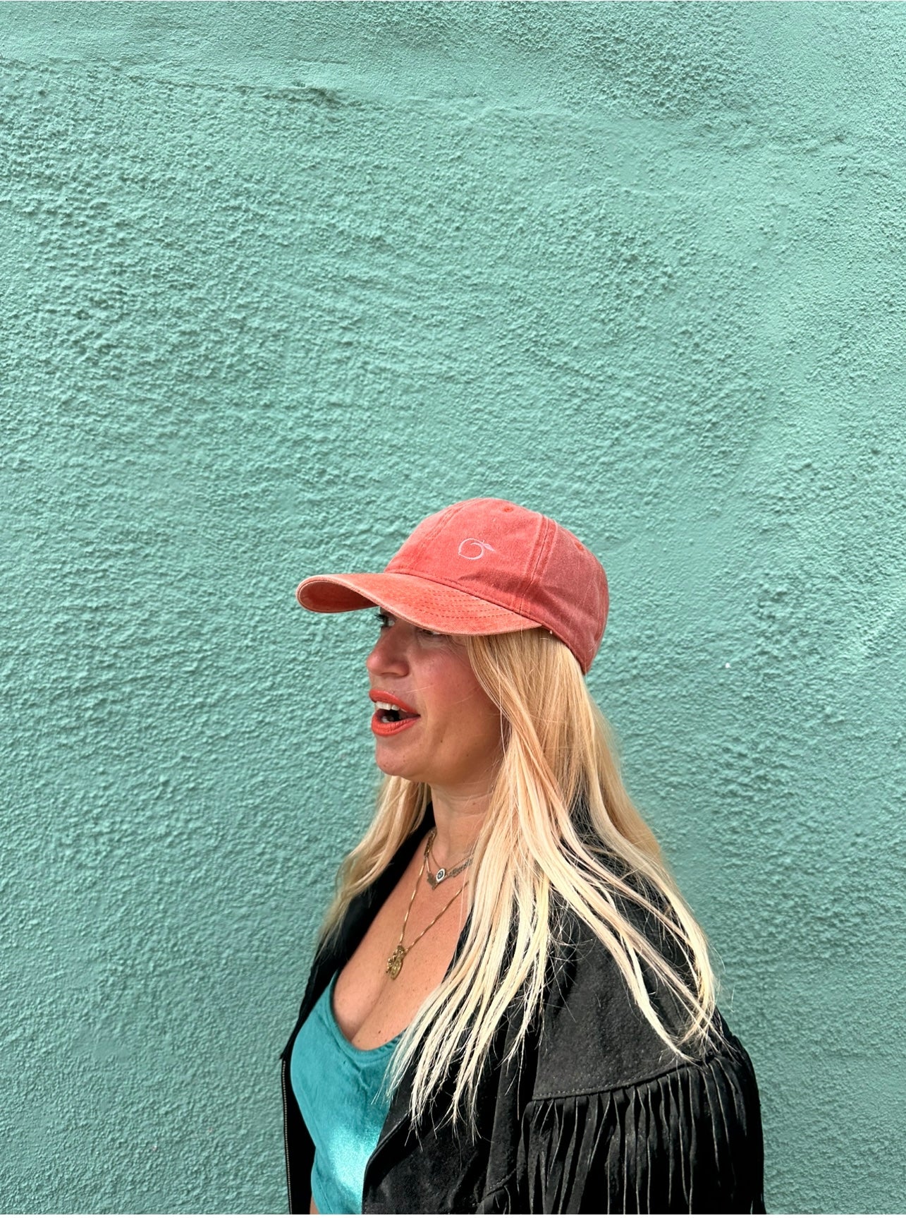Silky lined baseball cap
