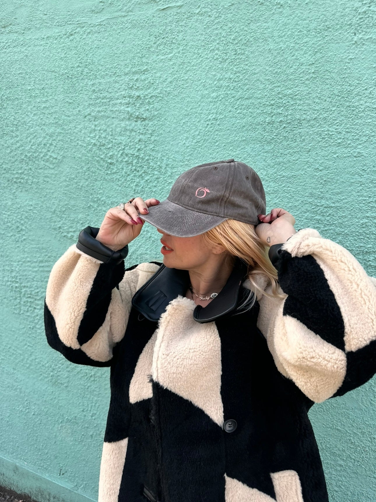 Silky lined baseball cap