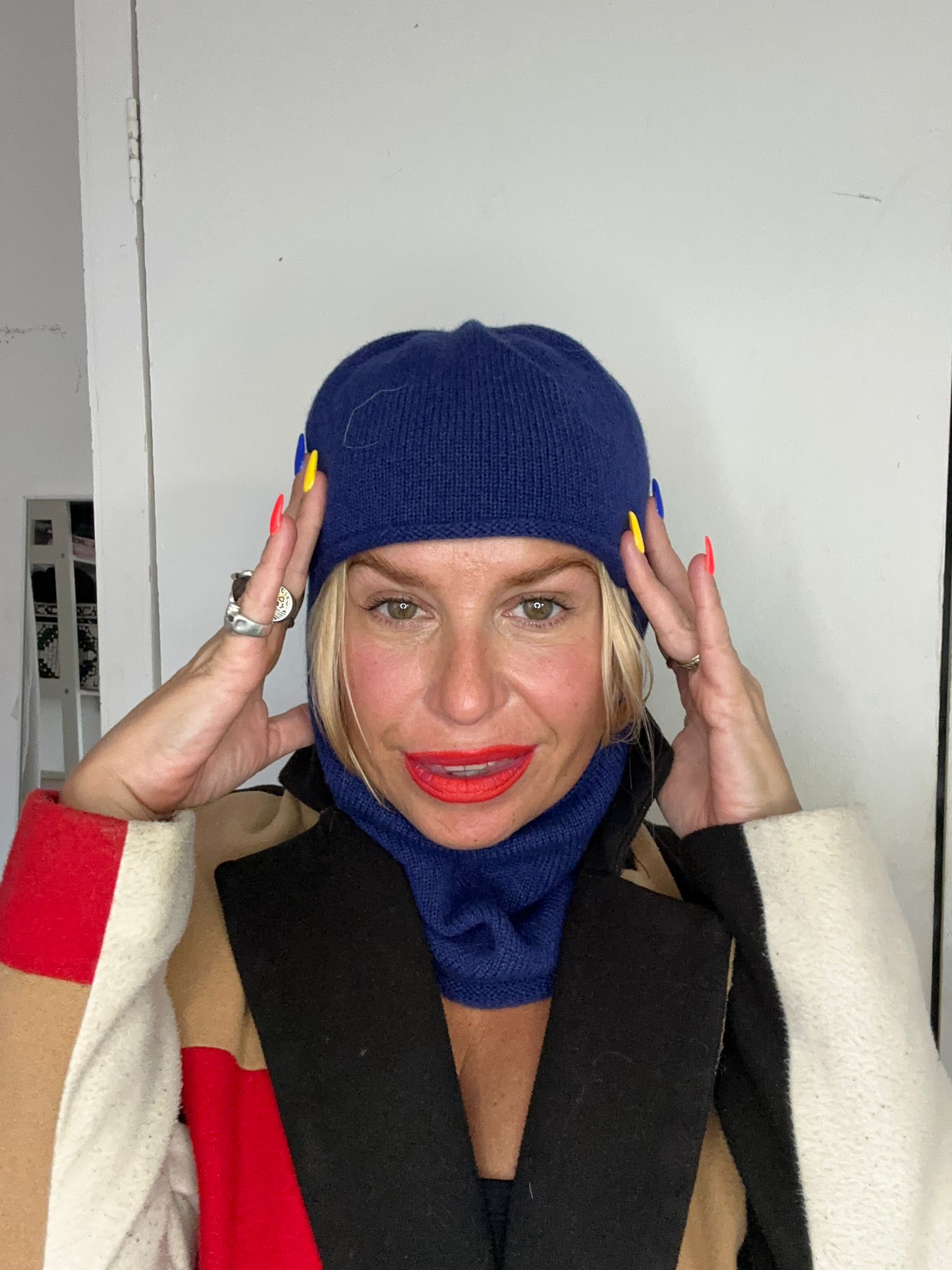 The Silky Lined Cashmere Snood