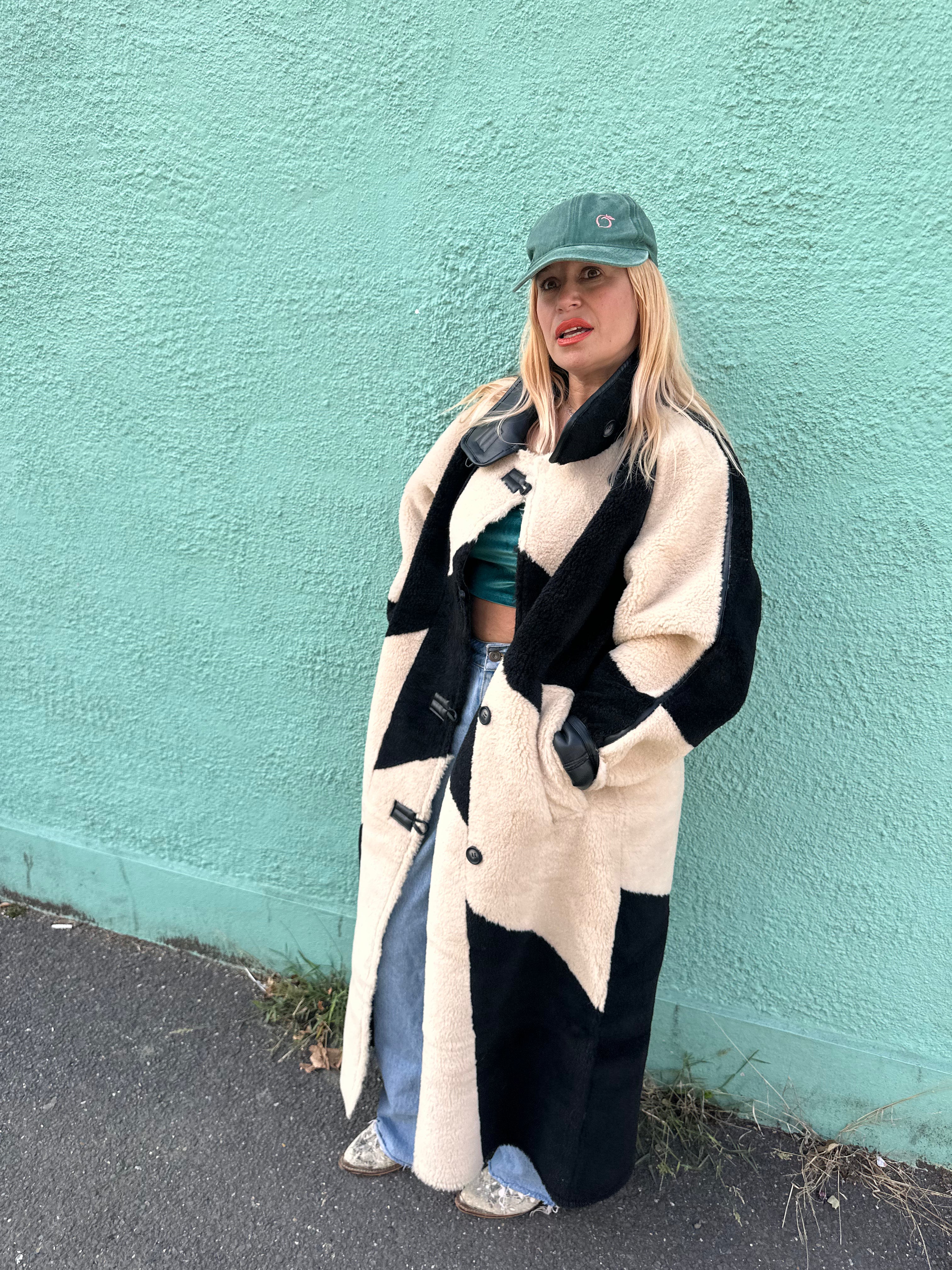 Silky lined baseball cap